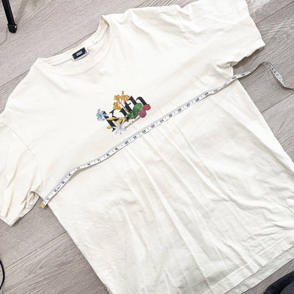 Kith Off-White Casual Tee JU0009